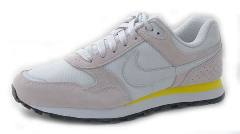 NIKE Womens MD Runner Trainers 629635 Sneakers Shoes